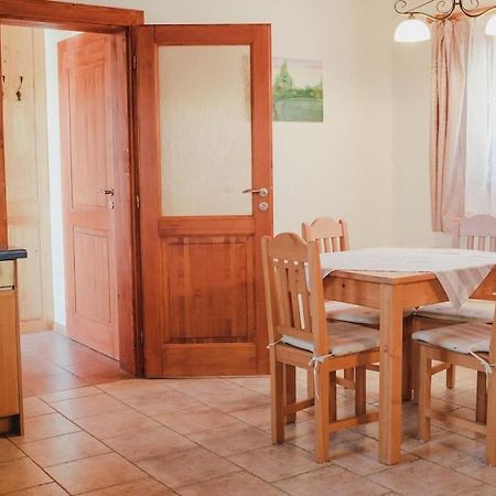 Krasny Srub Na Jihu Brna Villa Zelesice Luaran gambar